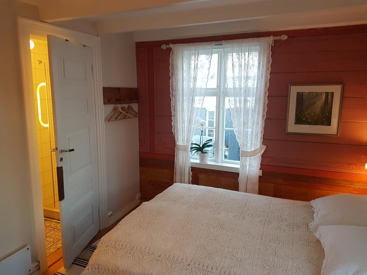 Lundins Sommerhotell Skudeneshavn Exteriör bild